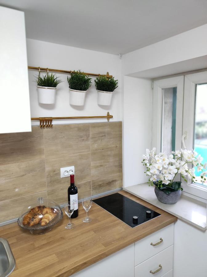 Apartmán Stone House Lovric Kaštela Exteriér fotografie