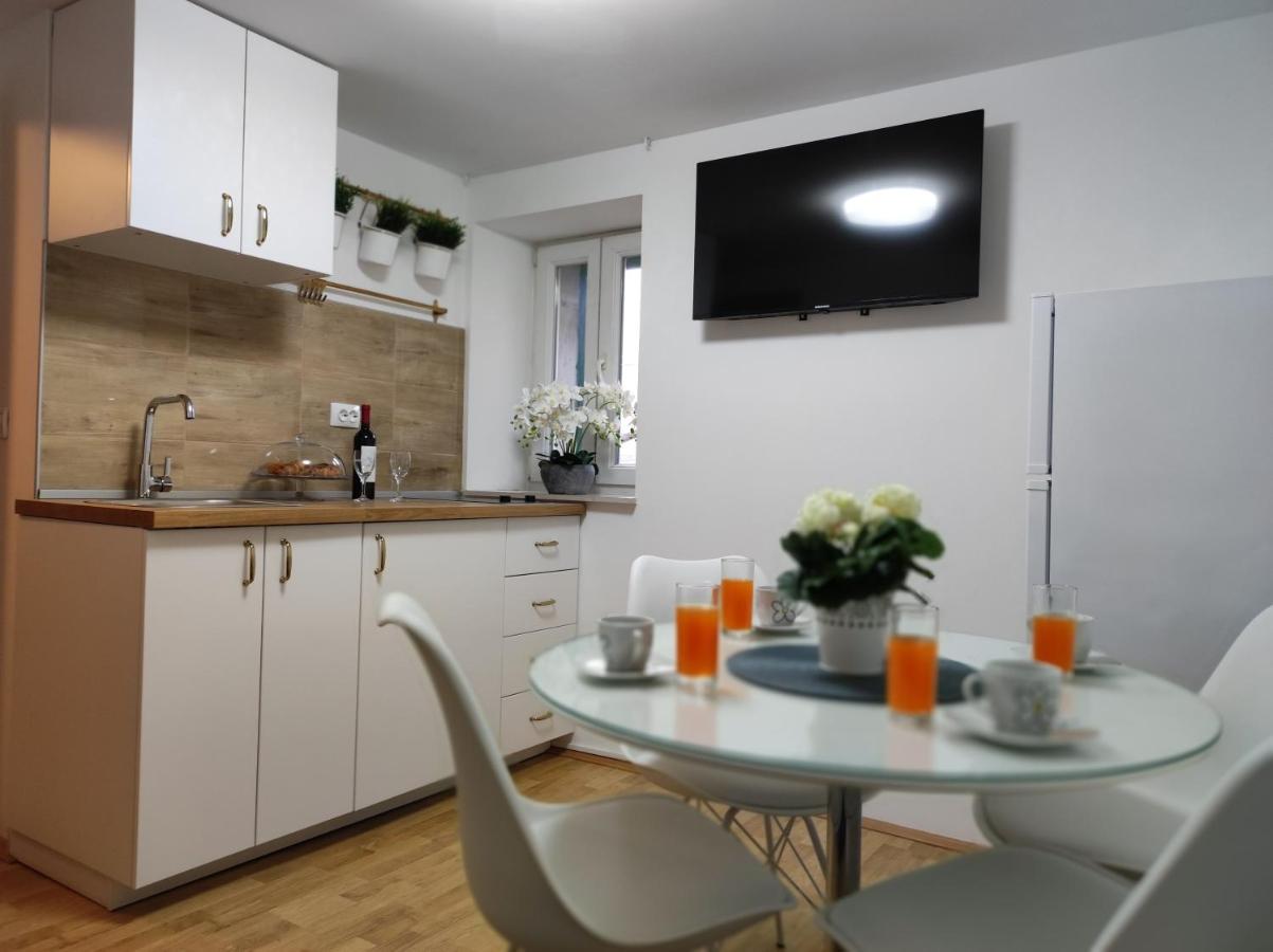 Apartmán Stone House Lovric Kaštela Exteriér fotografie