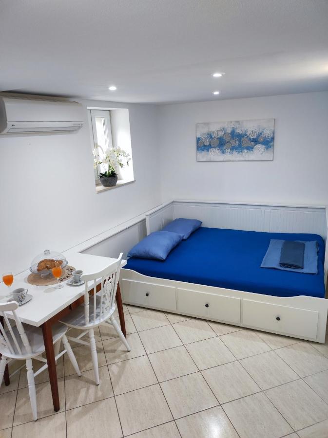 Apartmán Stone House Lovric Kaštela Exteriér fotografie